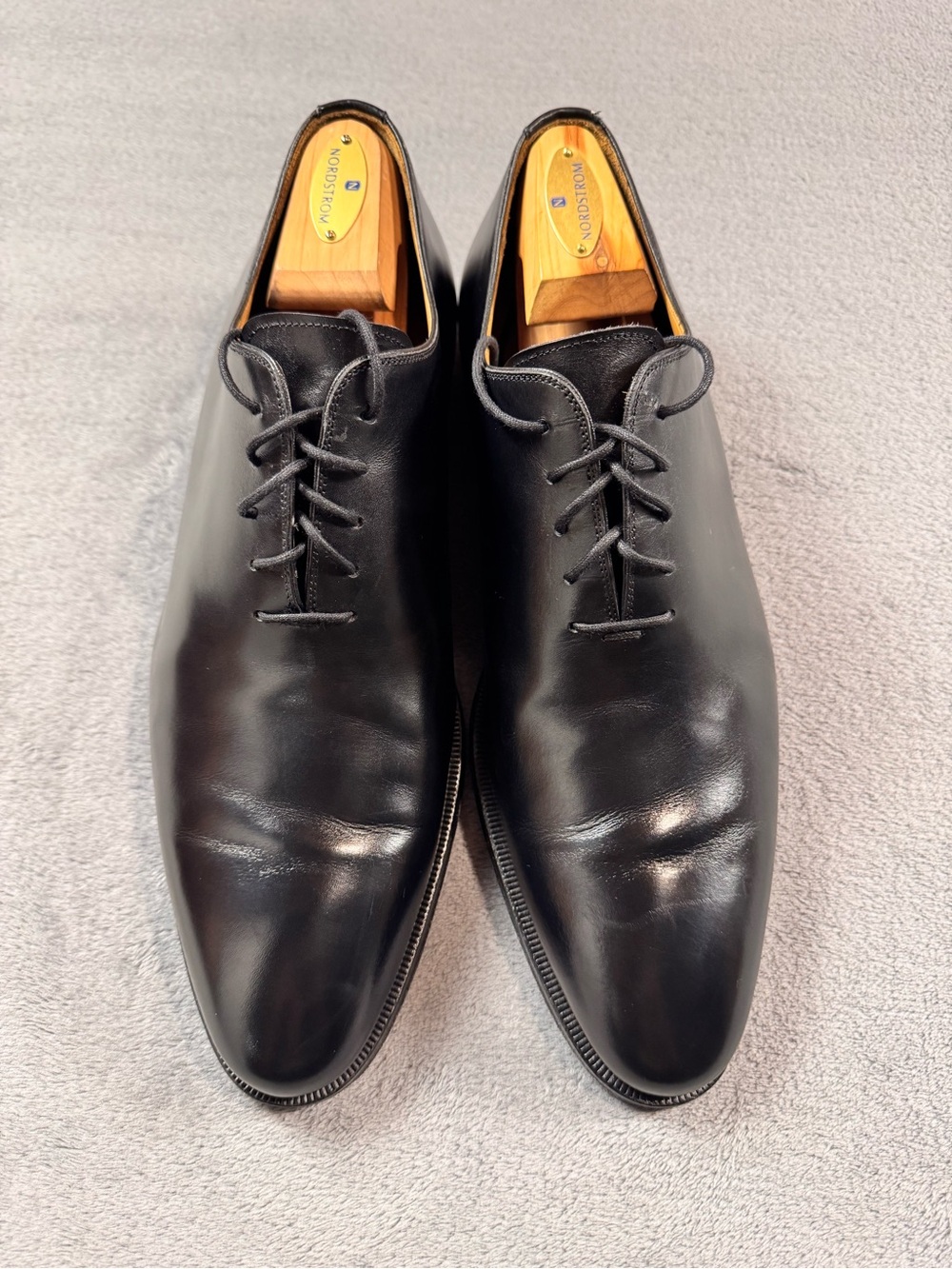 Magnanni Whole Cut Black Leather Dress Shoes - Picture 3 of 13